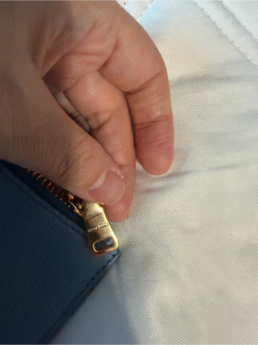 (Authentic) Miu Miu Madras leather clutch bag - Picture 7 of 9